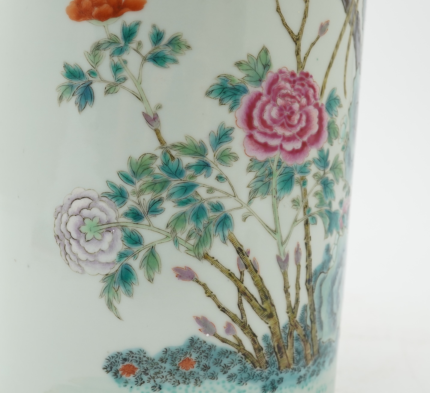 A Chinese famille rose ‘pheasant’ sleeve vase, 19th century